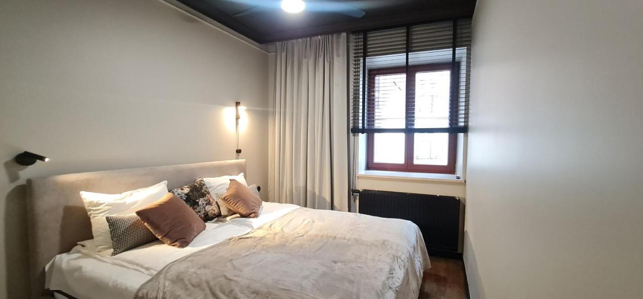 Entu Apartamenty Odrzanska Wrocław Kültér fotó