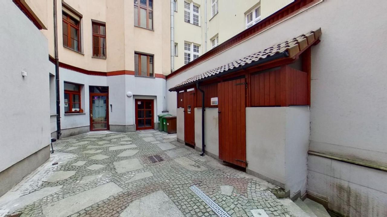 Entu Apartamenty Odrzanska Wrocław Kültér fotó